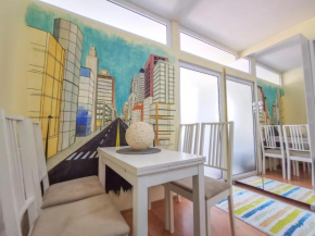Charming Modern Apartment, Minutes from Downtown